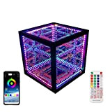 Infinity Mirror Tunnel Light, RGB Colors Cool Cosmic Cube Lights con Telecomando, Ricarica USB Accanto alla Lampada da scrivania, Perfetta ...