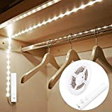 Luce Armadio, OriFiil 1M LED Striscia con Sensore di Movimento, Luci LED a Batteria per camera da letto, Scale, Corridoio, ...